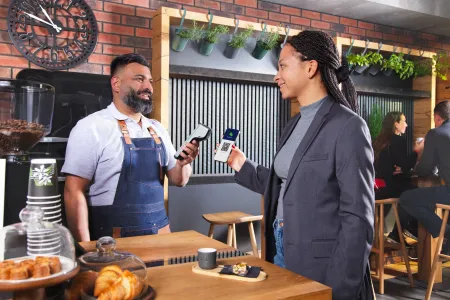 Ingenico AXIUM DX8 Android payment terminal for coffee shops