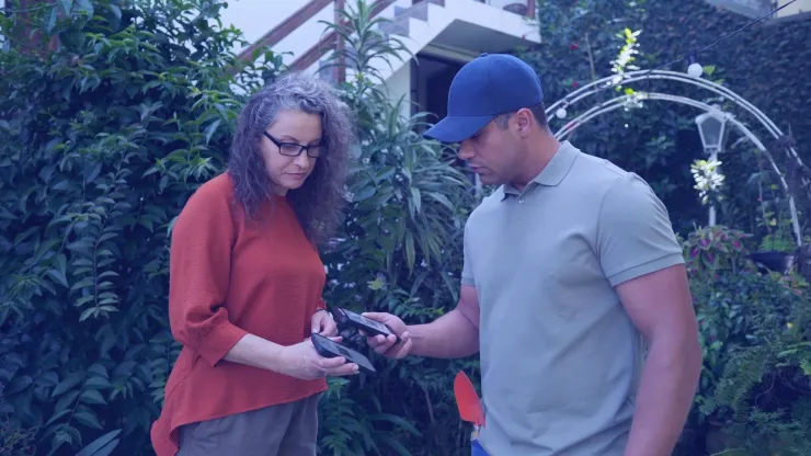 EX4000_Home-Service_Gardener_Contactless-card-2_HD.png